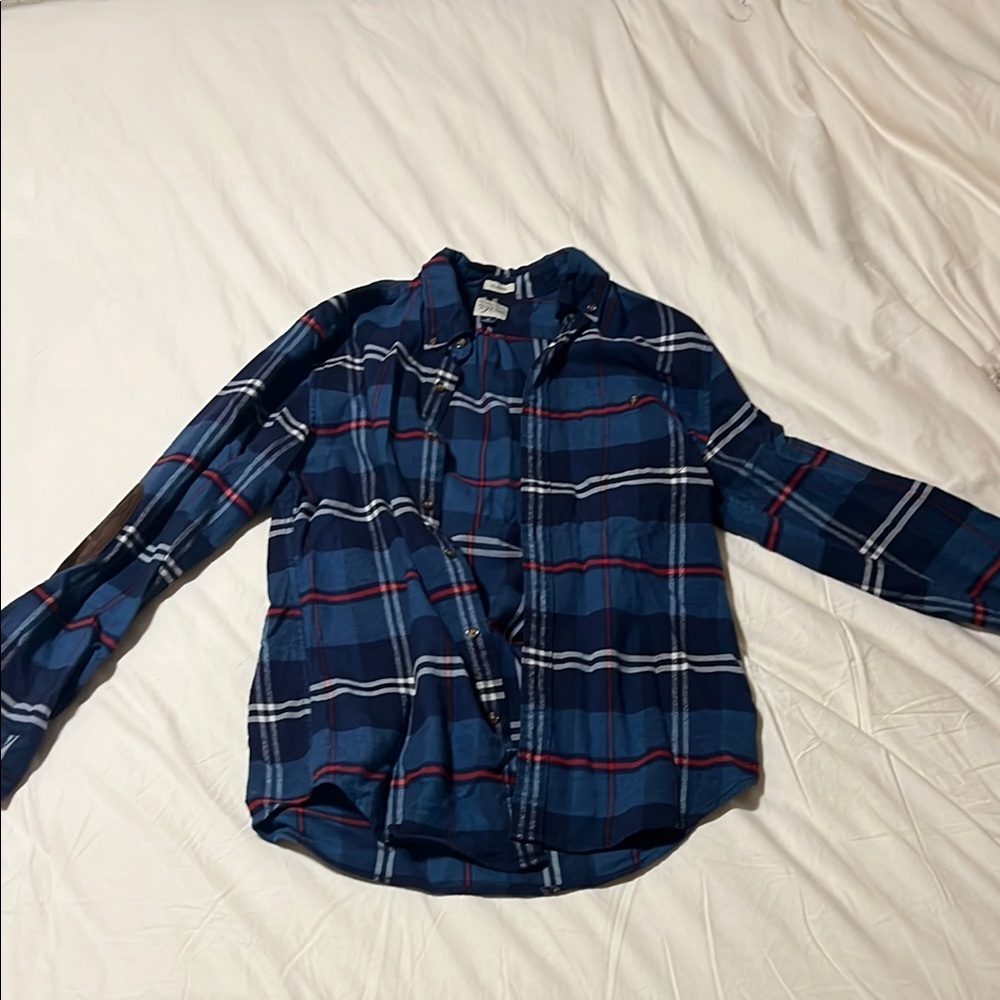 Blue Plaid Button-Up Shirt